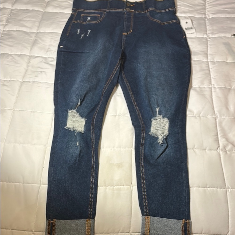 Dark Wash Distressed Hi Waist Pull-on Cuffed Stretch Jeans